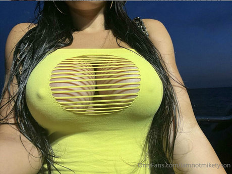 Tyson Daily Salomon_ pretty model archive