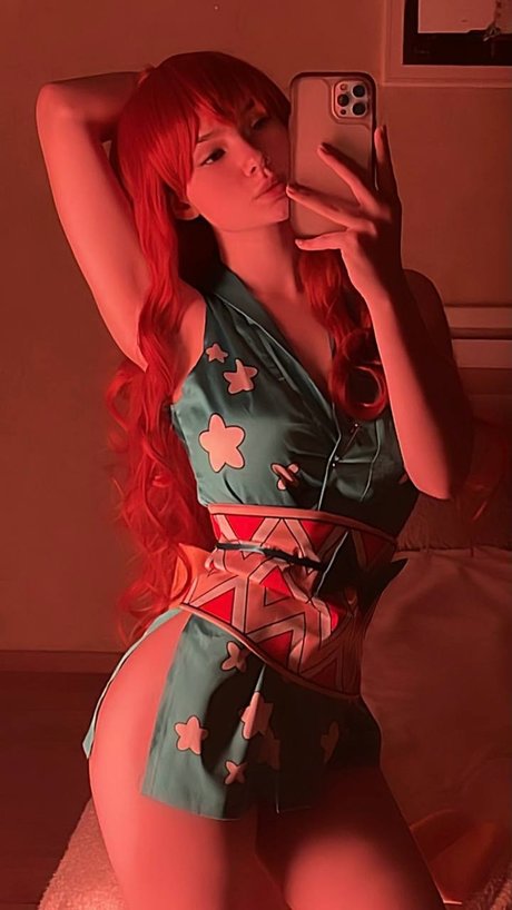 Eva Gros_ exclusive star pic