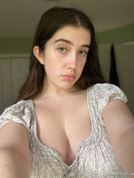 _Molly Barkasy top pornstar img