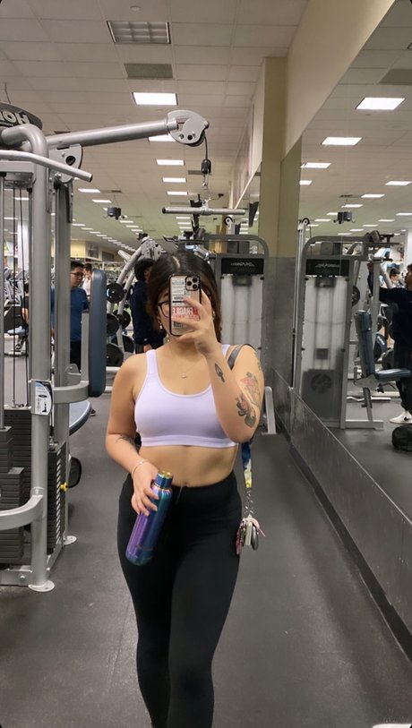 _Jydn lol nude model image