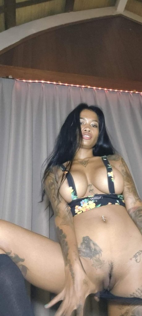 Zarah Leema pornographic actress photos