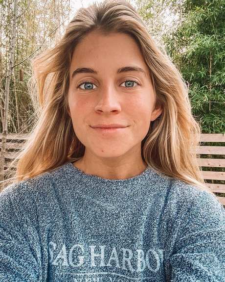 Alyse Parker_ star perfect photos