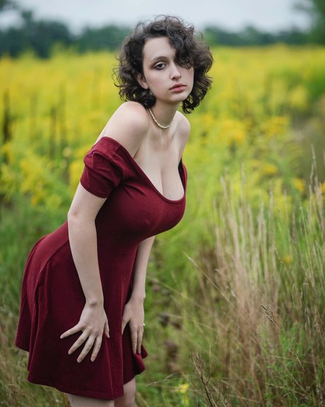 Helga Amor star nude gallery