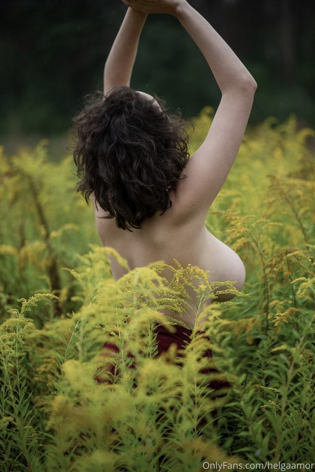 Helga Amor erotic pornstar picture