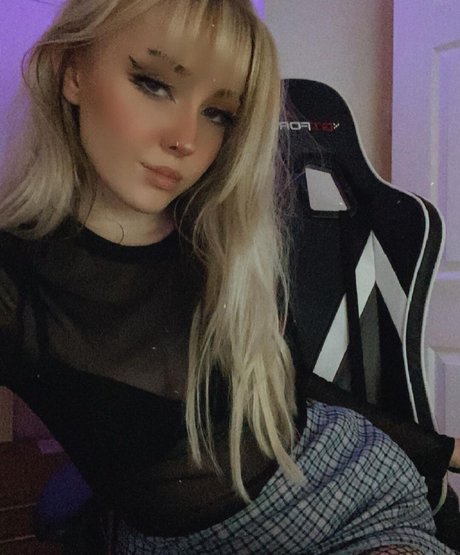 Millie Wild_ exclusive actress images