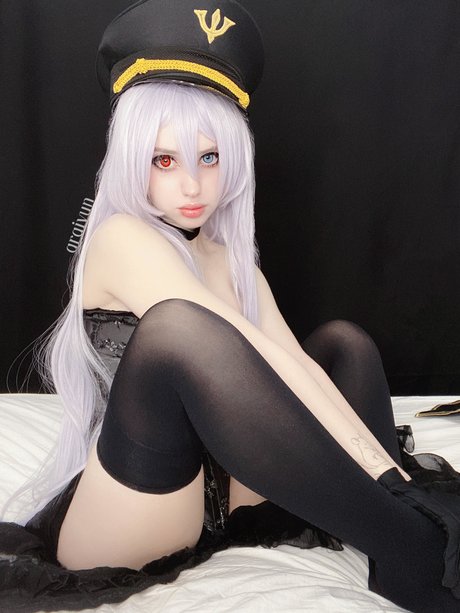 Alice Marshmellow star art archive