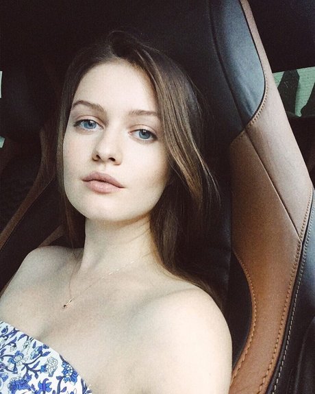 18 year old onlyfans free nude pic