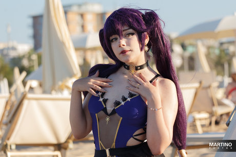 Little Giuli star art galleries