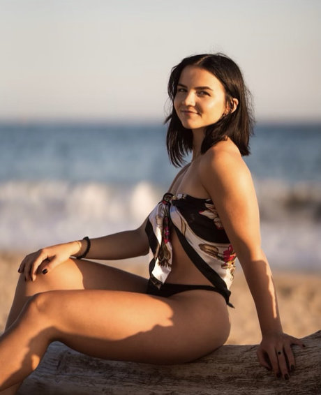 blonde babe onlyfans porno pics