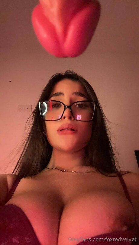 Violetax1 perfect model picture