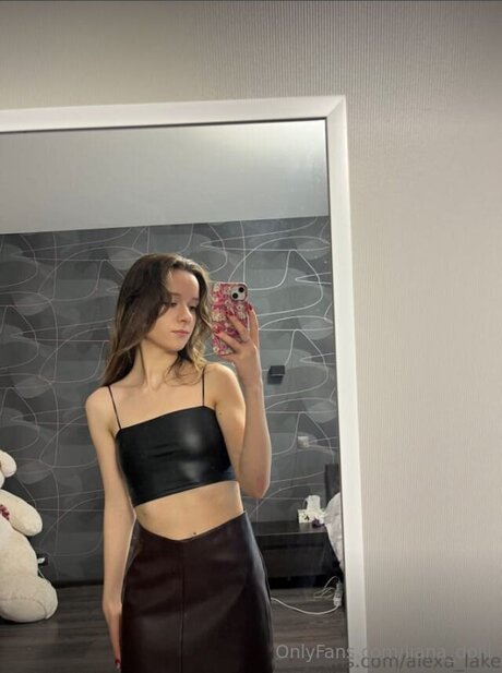 Liana Dolll nice star galleries