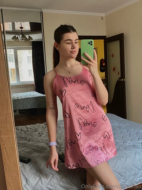 whore wife onlyfans free photo