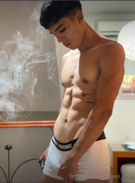 Big Eze23 model hd photos