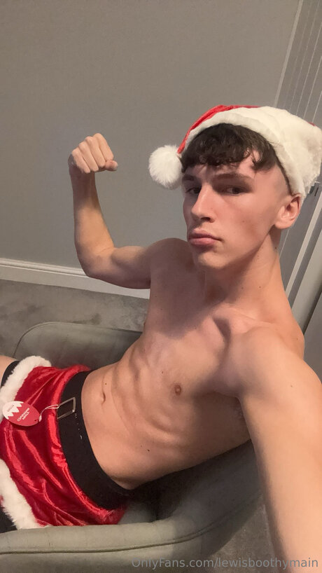 Lewisboothymain model sex img