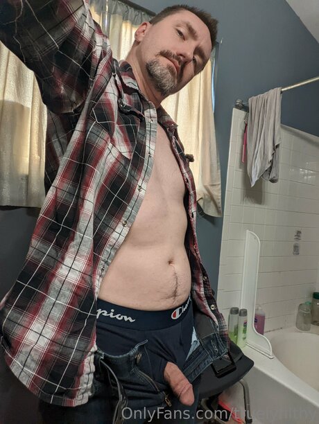 Truelyfilthy nudes model pictures