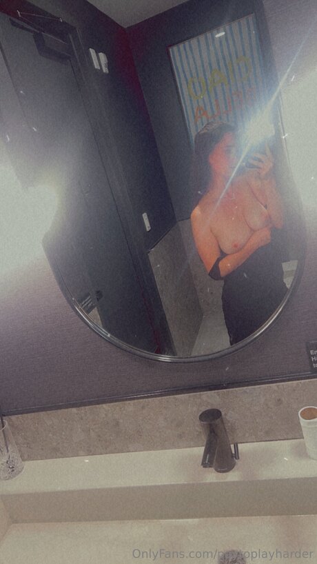 Outofthespotlight model pretty images