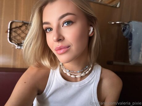 Valeria Pixie exclusive pornstar pic