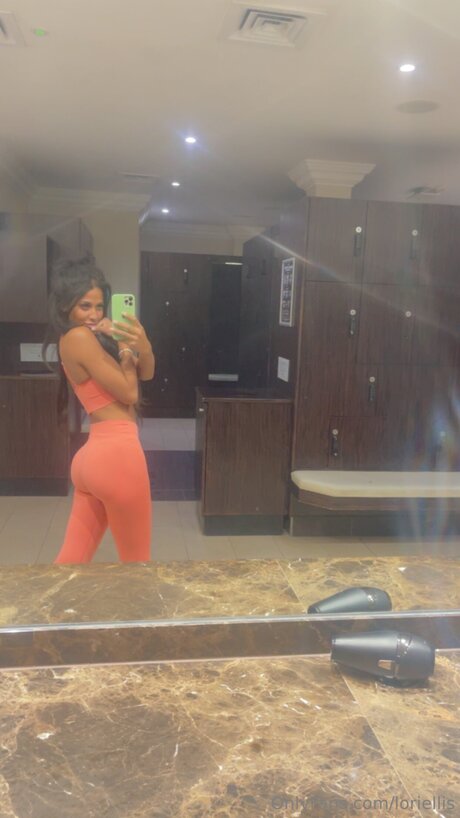 Loriellis perfect pornstar archive