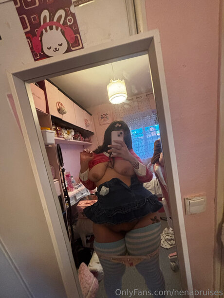 Nenabruises sex pornstar archive