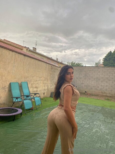 Tcarlaa nudes pornstar gallery