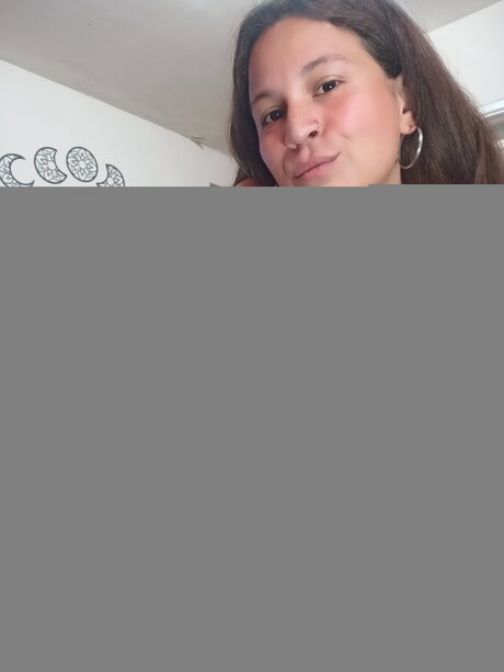 Sweetbeeel nude model pic