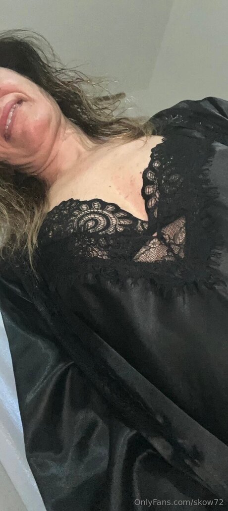 blonde shemale onlyfans perfect pictures