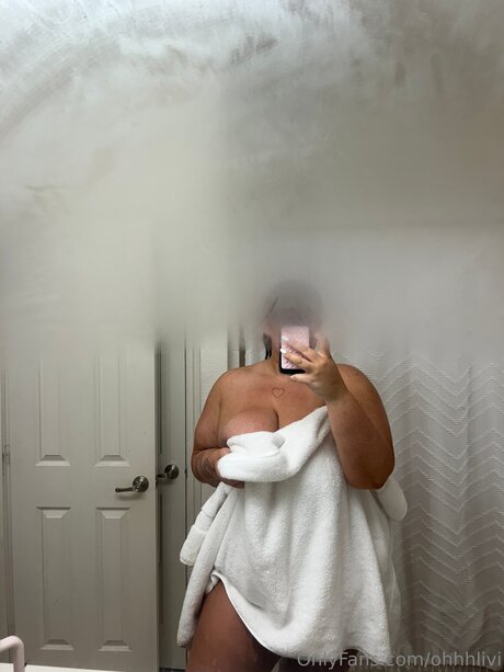 Ohhhlivi xxx star gallery