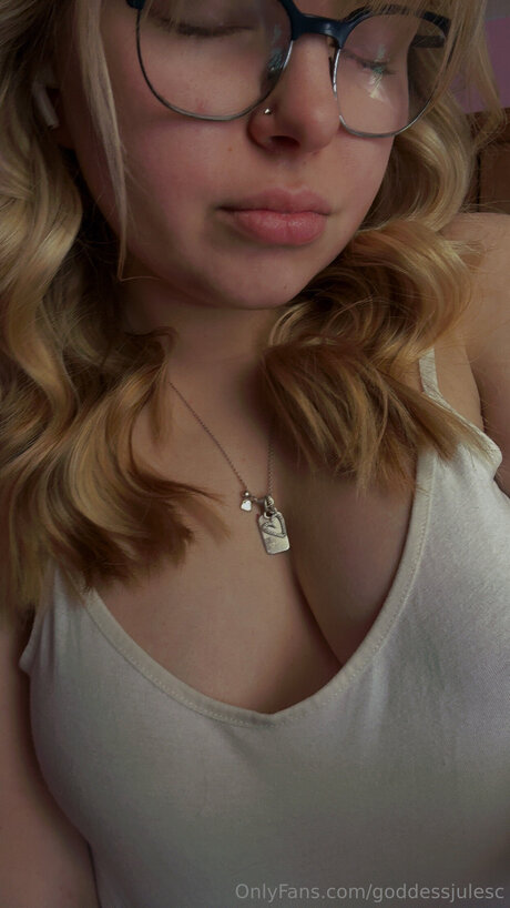 Goddessjulesc porn model pics