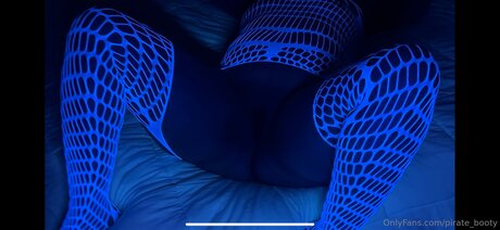 Pirate Booty star sexy images