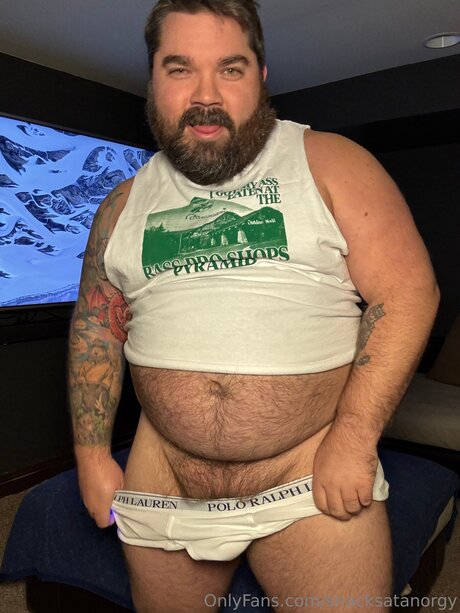 Snacksatanorgy model art photos