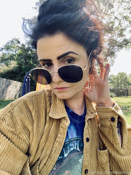 Ollieorose perfect actress photo