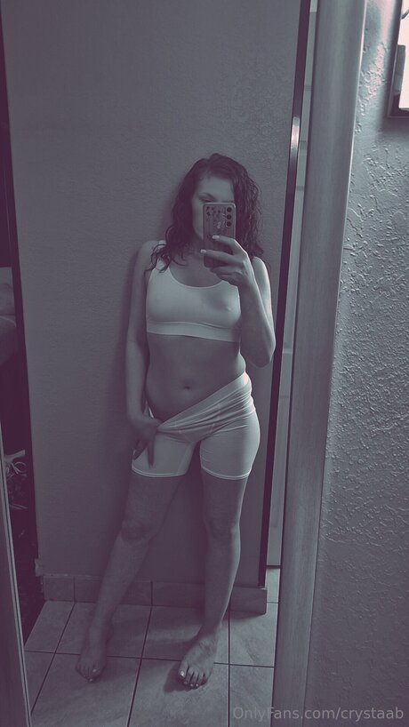 Crystaab star best pictures