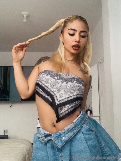 Bonnigeevip pornstar nudes photos