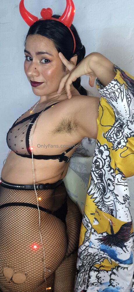 Goddess G sexy star photo