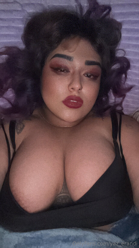 Yaz Erandi model nudes img