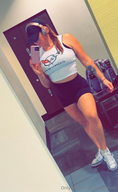 Kristalkrush top pornstar photos