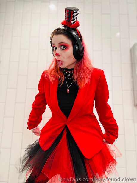 moms onlyfans beautiful naked galleries