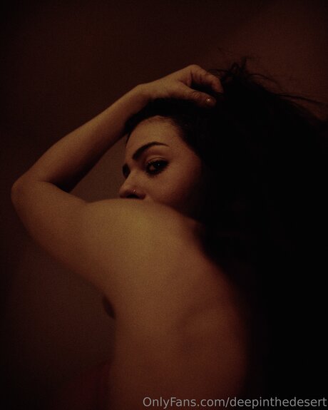 Deepinthedesert star nudes img