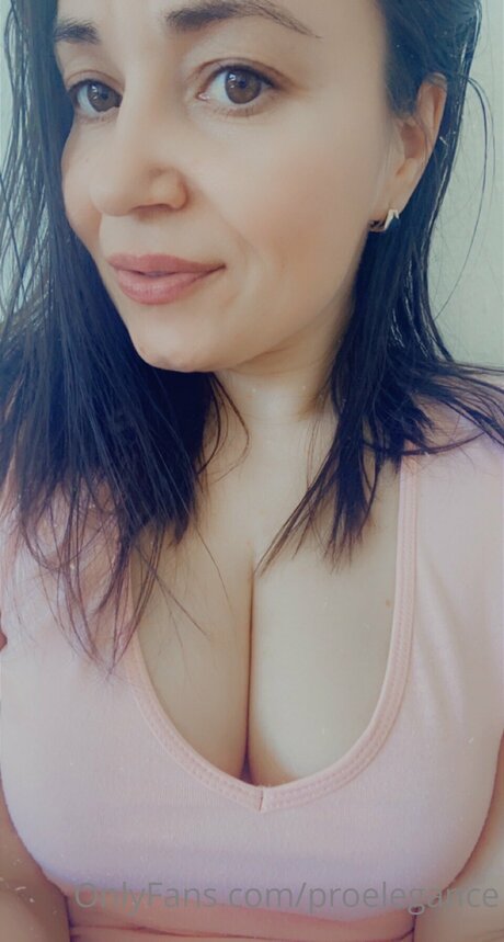 Proelegance pornstar high quality images