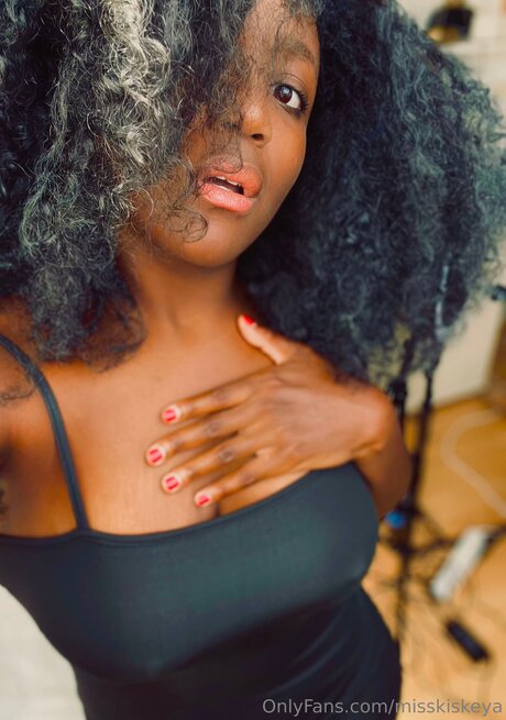 Hypnotik Kiskeya model free archive