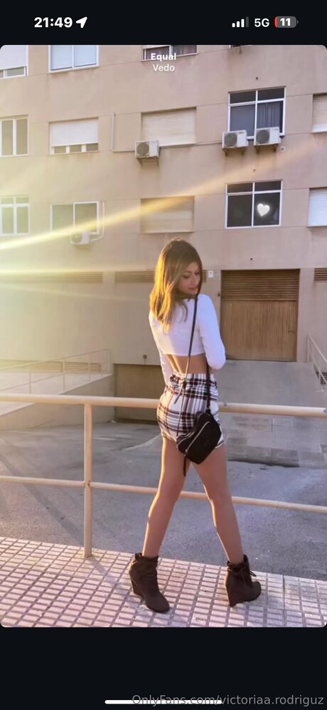 Victoriashows sexy model gallery