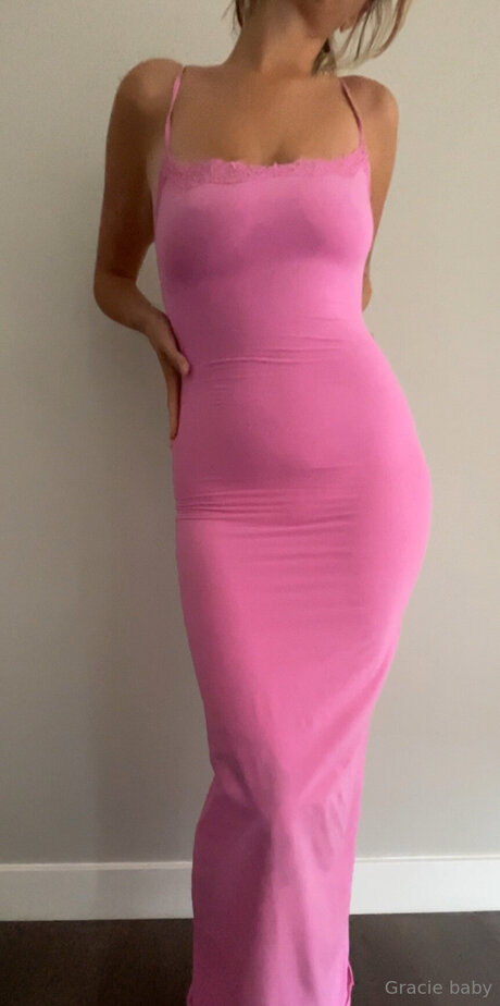 Graciepie87 star pornographic picture