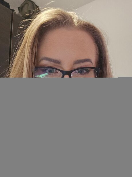 Sweet Blondieefree pornstar image