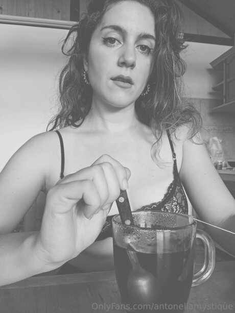 Ladyaria Hot pornstar high quality gallery