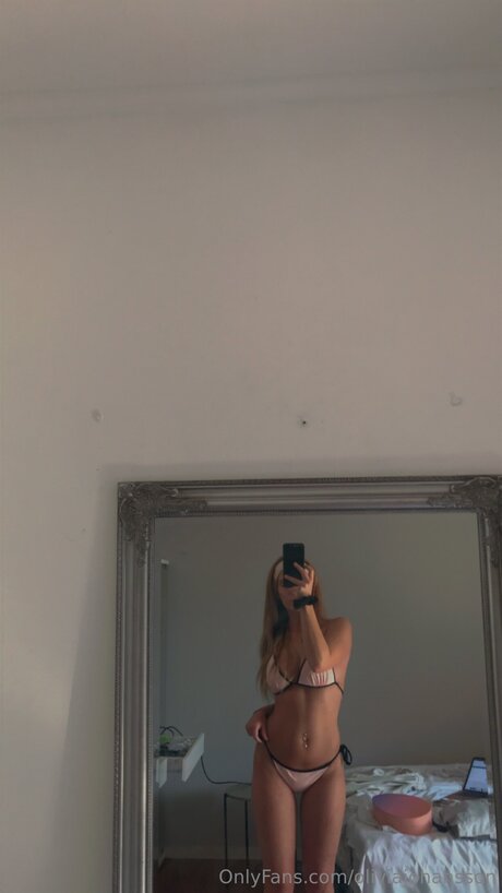 Oliviajohansson beautiful model galleries