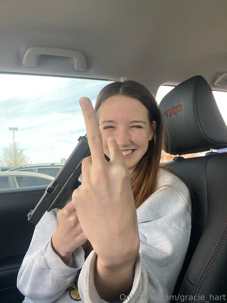 Gracie Hart art pornstar img