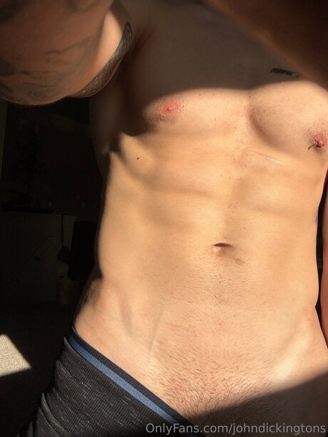 Johndickingtons star perfect pic