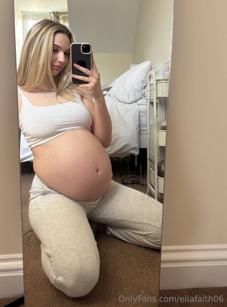 Ellafaith06 nice model pics