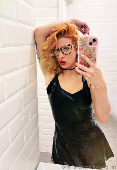 Foxxyfollies pornstar pretty img