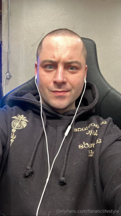 Fanaticlifestyle nice star img